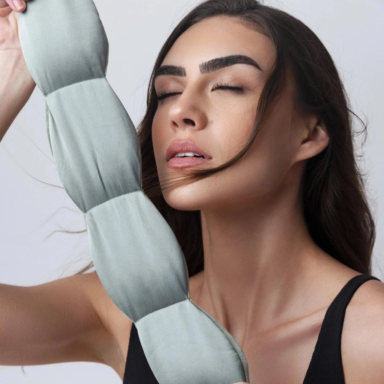 Silk Weighted Sleep Mask by nodpod