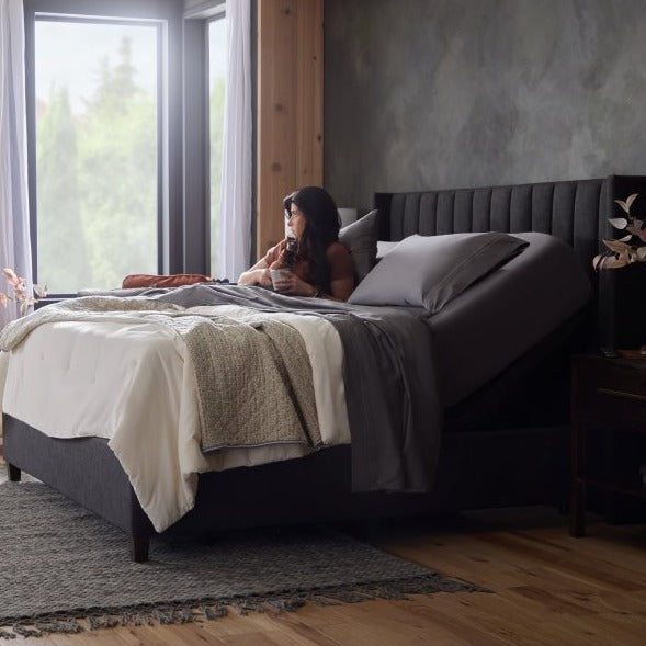 S655 Adjustable Bed Base by Malouf